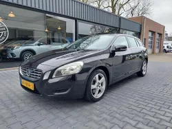 Zwart Gebruikt 2011 Volvo V60 Momentum Stationwagen | € 8.499 (Eerlijke prijs)