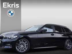 Zwart Gebruikt 2020 BMW 330 Executive Stationwagen | € 30.900 (Goede deal)