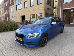Blauw Gebruikt 2014 BMW 135 Executive Hatchback | € 17.900