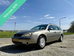 Grijs Gebruikt 2003 Ford Mondeo Stationwagen | € 995 (Iets duurder)