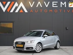 Grijs Gebruikt 2015 Audi A1 Sport Hatchback | € 8.950 (Eerlijke prijs)