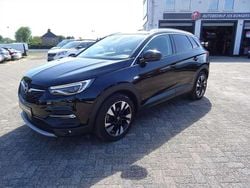 Zwart Gebruikt 2021 Opel Grandland X Innovation SUV | € 19.950 (Eerlijke prijs)