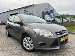 Bruin Gebruikt 2012 Ford Focus Titanium Stationwagen | € 3.449 (Super prijs)