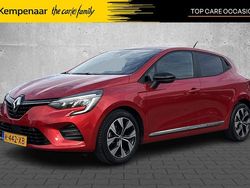 Rood Gebruikt 2022 Renault Clio V Techno Hatchback | € 15.450 (Goede deal)