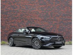 Zwart Gebruikt 2024 Mercedes CLE300 AMG line Cabriolet | € 84.950
