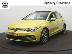 Geel Gebruikt 2022 VW Golf VIII Style Hatchback | € 29.795 (Eerlijke prijs)