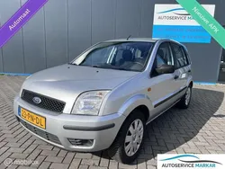 Grijs Gebruikt 2004 Ford Fusion Trend MPV | € 2.999 (Eerlijke prijs)