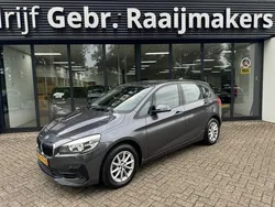 Grijs Gebruikt 2018 BMW 218 Executive Stationwagen | € 16.900 (Goede deal)