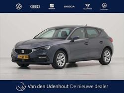 Grijs Gebruikt 2023 Seat Leon Business Hatchback | € 19.140 (Goede deal)
