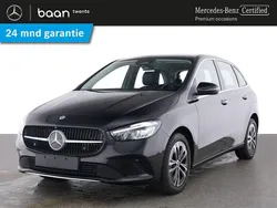 Zwart Gebruikt 2024 Mercedes B250e Progressive MPV | € 39.900