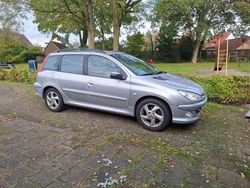 Zilver Gebruikt 2005 Peugeot 206 Stationwagen | € 1.850 (Iets duurder)
