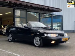 Zwart Gebruikt 1996 Saab 900 Hatchback | € 2.950