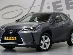 Grijs Gebruikt 2020 Lexus UX 250h SUV | € 25.750 (Goede deal)