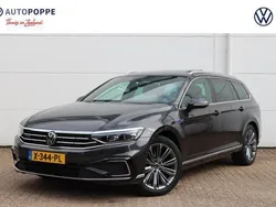 Grijs Gebruikt 2023 VW Passat Business Stationwagen | € 38.750 (Eerlijke prijs)