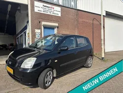 Zwart Gebruikt 2005 Kia Picanto Hatchback | € 1.549 (Eerlijke prijs)