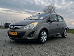 Grijs Gebruikt 2011 Opel Corsa Cosmo MPV | € 4.250 (Eerlijke prijs)