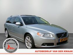Grijs Gebruikt 2007 Volvo V70 Summum Stationwagen | € 14.450 (Eerlijke prijs)