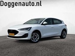 Wit Gebruikt 2022 Ford Focus Hatchback | € 14.945 (Goede deal)
