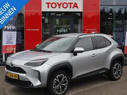 Grijs Gebruikt 2023 Toyota Yaris Cross Executive SUV | € 28.800 (Eerlijke prijs)