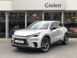 Grijs Nieuw 2025 Lexus LBX SUV | € 37.900 (Goede deal)