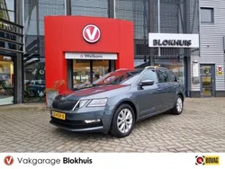 Grijs Gebruikt 2019 Skoda Octavia Business Line Stationwagen | € 17.190