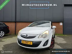 Wit Gebruikt 2013 Opel Corsa Color Edition Hatchback | € 1.950 (Goede deal)