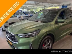 Groen Gebruikt 2025 Ford Kuga ST-Line X SUV | € 44.945 (Iets duurder)