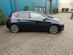 Grijs (metallic) Gebruikt 2014 Toyota Auris Trend Hatchback | € 15.900 (Duur)