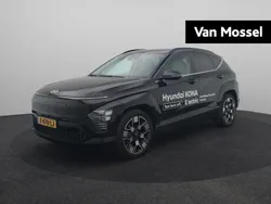Zwart Gebruikt 2024 Hyundai Kona Premium SUV | € 41.440 (Eerlijke prijs)