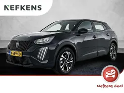 Zwart Gebruikt 2023 Peugeot e-2008 Active SUV | € 23.925 (Goede deal)