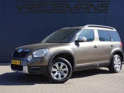 Bruin, metallic lak Gebruikt 2011 Skoda Yeti SUV | € 4.650 (Eerlijke prijs)