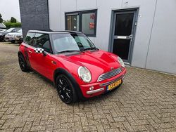 Rood Gebruikt 2002 Mini Cooper Pepper Hatchback | € 1.950