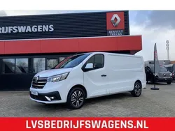 Wit Gebruikt 2023 Renault Trafic Van | € 34.935