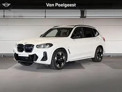 Mineralweiss metallic (wit metallic) Gebruikt 2022 BMW iX3 Executive SUV | € 39.900 (Goede deal)