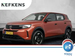 Oranje Nieuw 2025 Opel Frontera Edition SUV | € 30.499 (Goede deal)