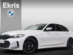 Wit Gebruikt 2024 BMW 330e M Sport Sedan | € 46.900 (Goede deal)