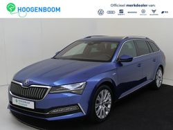 Blauw Gebruikt 2024 Skoda Superb LAURIN & KLEMENT Stationwagen | € 36.950 (Duur)