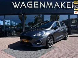 Grijs Gebruikt 2018 Ford Fiesta ST-Line Hatchback | € 11.450 (Eerlijke prijs)