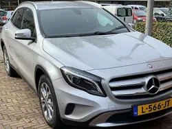 Zilver Gebruikt 2016 Mercedes GLA180 Ambition SUV | € 16.000 (Eerlijke prijs)