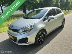 Grijs Gebruikt 2012 Kia Rio Hatchback | € 6.799 (Eerlijke prijs)