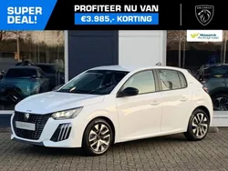 Blanc banquise Nieuw 2025 Peugeot 208 Style Hatchback | € 21.940 (Eerlijke prijs)