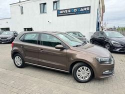 Bruin Gebruikt 2016 VW Polo Sedan | € 7.450 (Goede deal)