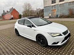 Wit Gebruikt 2014 Seat Leon Van | € 7.950