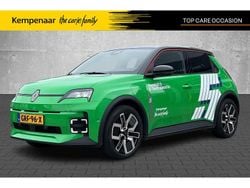 Twotone vert pop ! / noir éto Gebruikt 2024 Renault R5 Iconic Hatchback | € 29.950 (Goede deal)