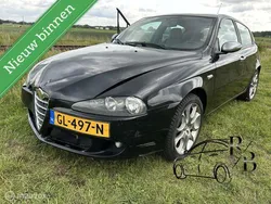 Zwart Gebruikt 2008 Alfa Romeo 147 Business Hatchback | € 999