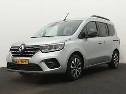 Grijs metallic Gebruikt 2022 Renault Kangoo Intens MPV | € 43.950