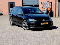 Zwart Gebruikt 2015 VW Golf VII R Stationwagen | € 18.450 (Goede deal)
