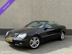 Zwart, metallic lak Gebruikt 2006 Mercedes CLK200 Avantgarde Cabriolet | € 7.944 (Goede deal)