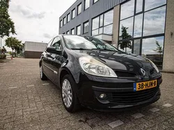Zwart Gebruikt 2008 Renault Clio II Rip Curl Hatchback | € 2.650