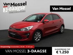 Rood Gebruikt 2022 Kia Rio Hatchback | € 15.400 (Goede deal)